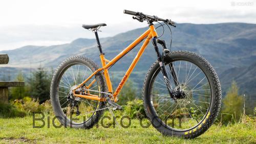 Genesis Tarn scheda tecnica e recensioni
